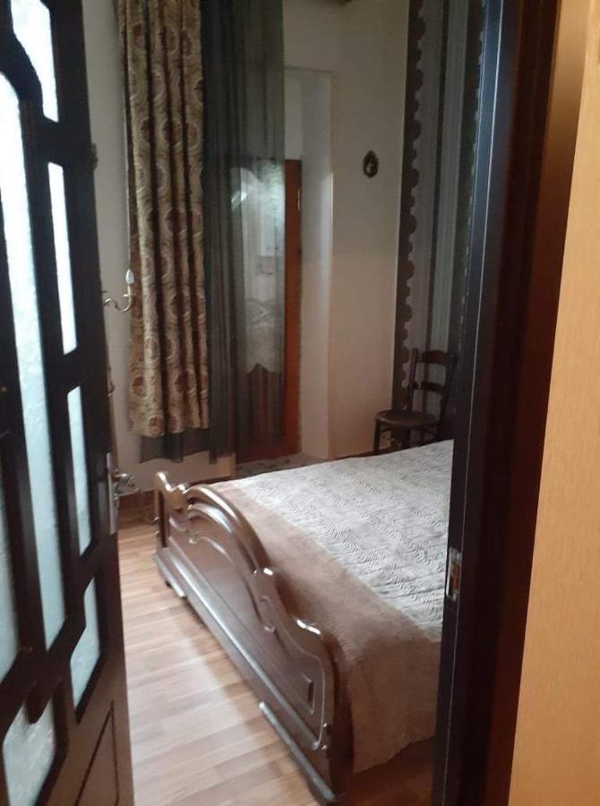 Beruka Guest House Kutaisi Esterno foto